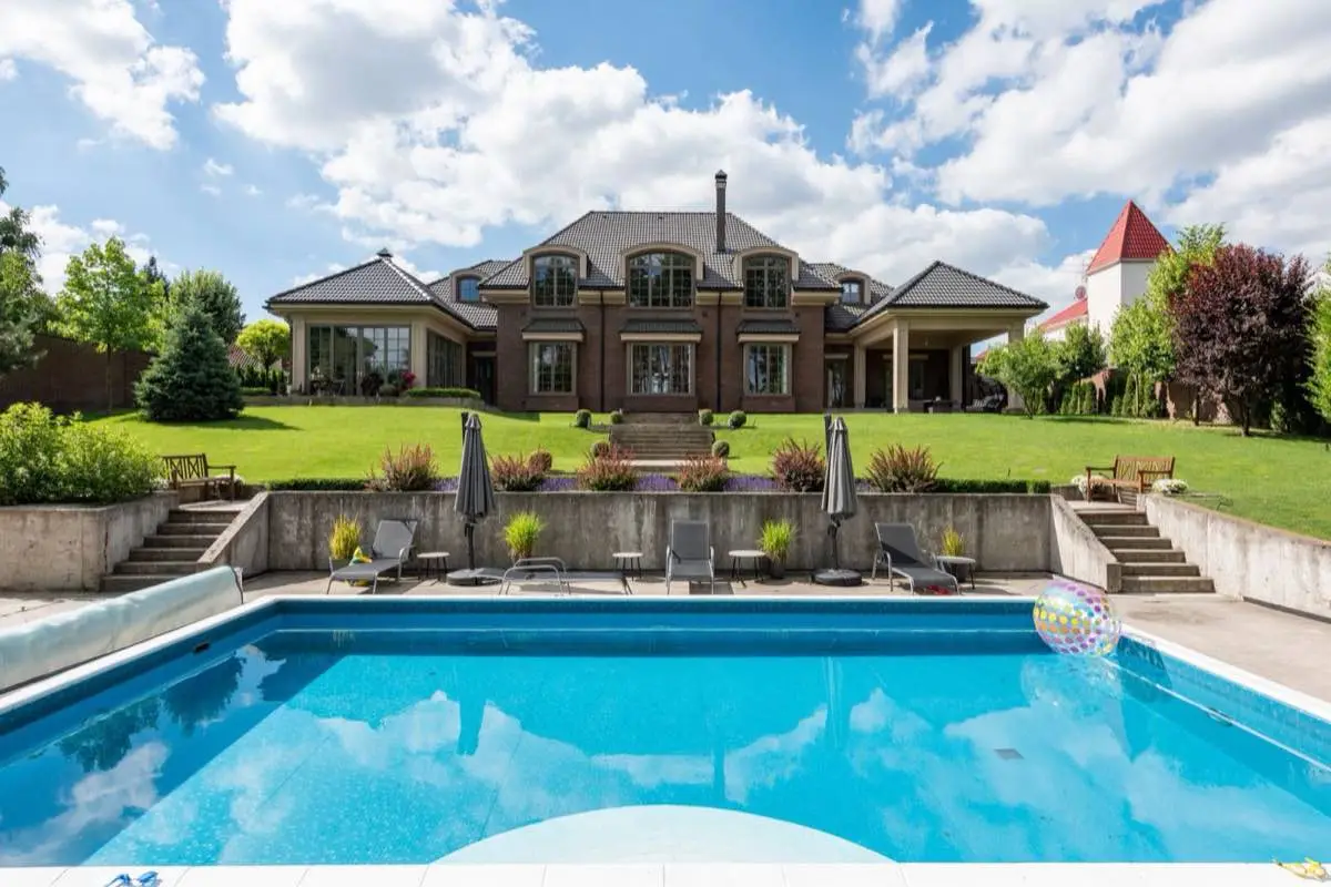 Pool Resurfacing & Replastering in Killeen, TX